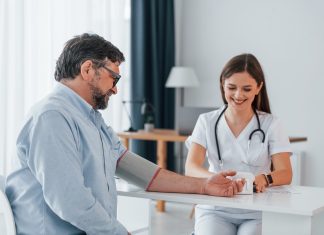 Hvernig veistu hvort þú ert með „white coat“ háþrýsting? Hár blóðþrýstingur
